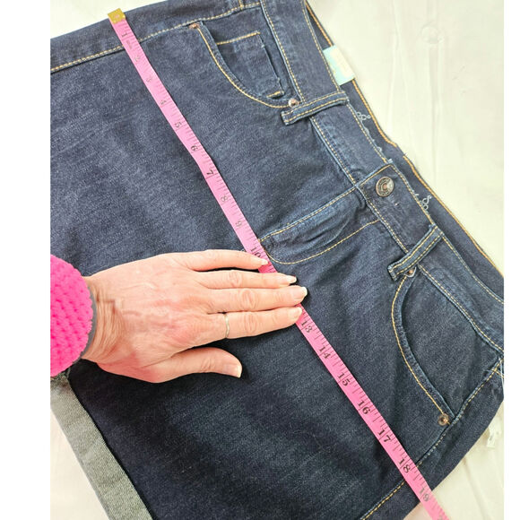 Old Navy NWT denim mini jeans skirt 8 dark wash blue - Picture 9 of 13